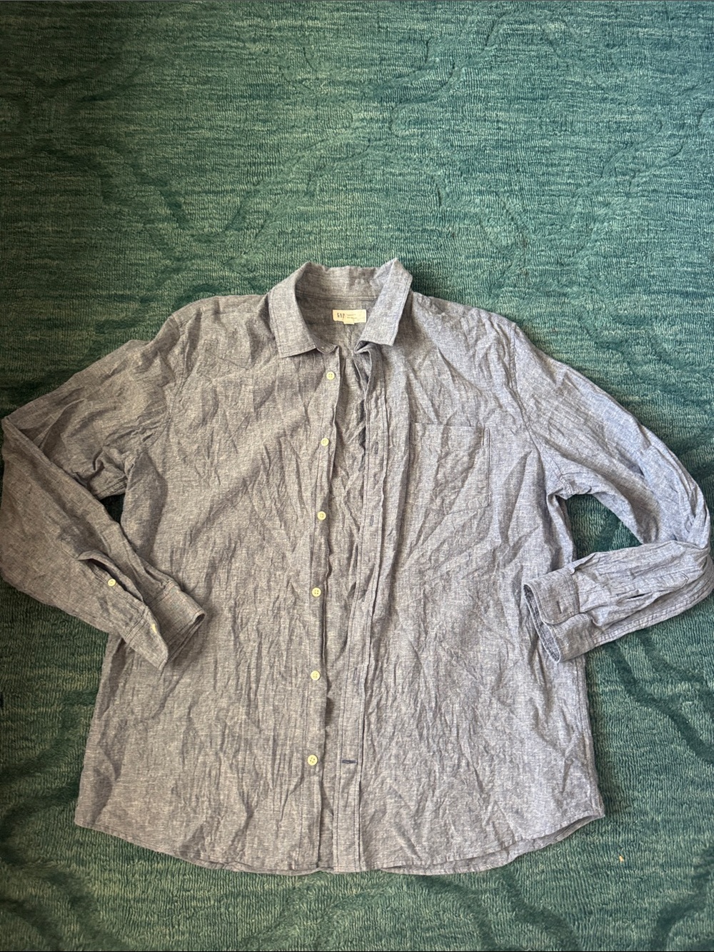 GAP Men's Heathered Blue Button-Down Shirt